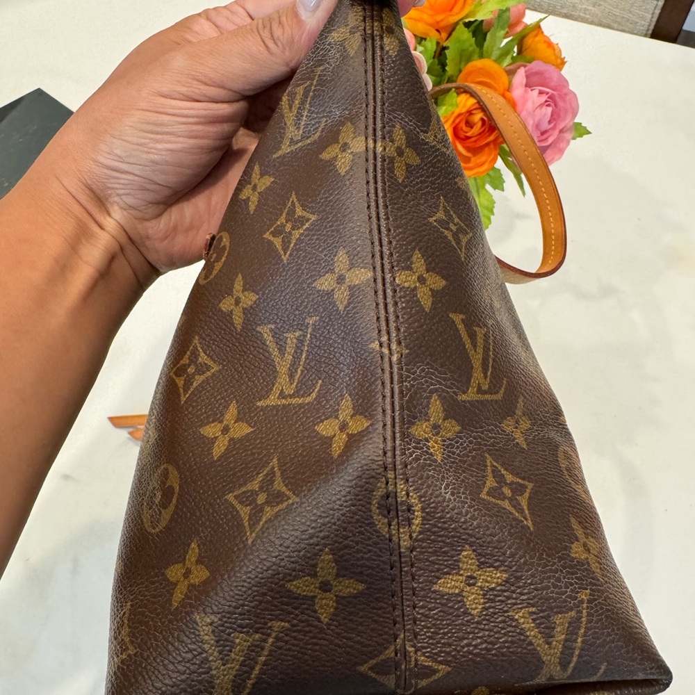Authentic Louis Vuitton Lena MM bag - Picture 6 of 16